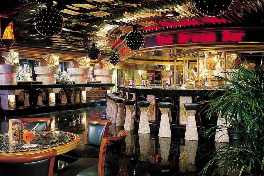 Bar-Dream