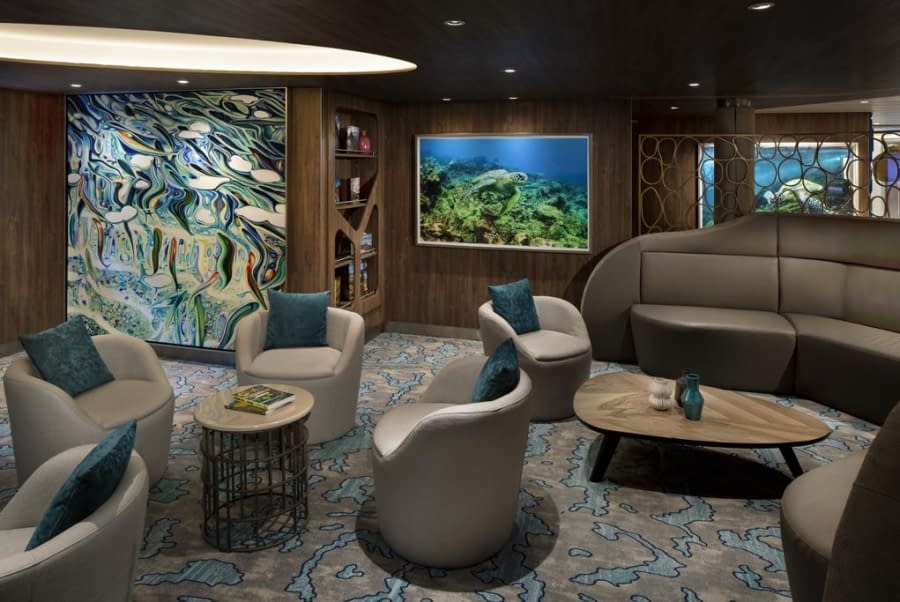 Lounge The Naturalist