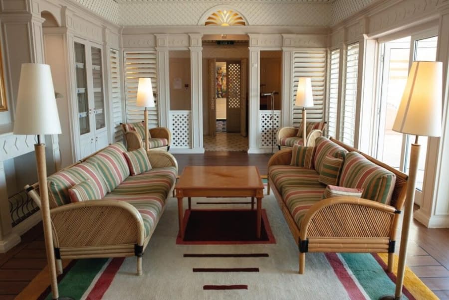 Hemingway Lounge