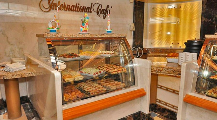 Cafeteria-International