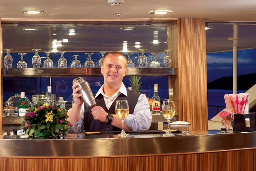 Bar-interior