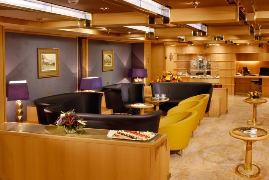 Neptune Lounge