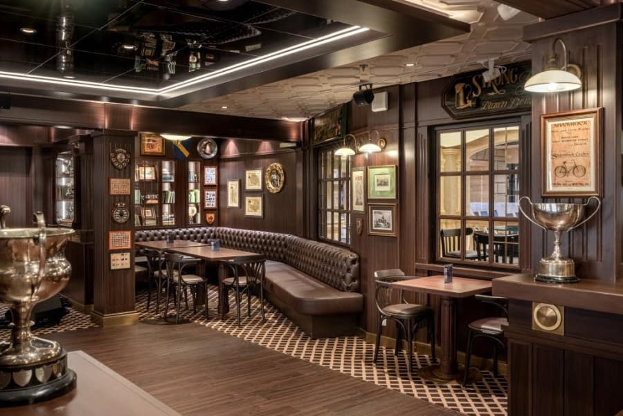 Bar Masters of the Seas